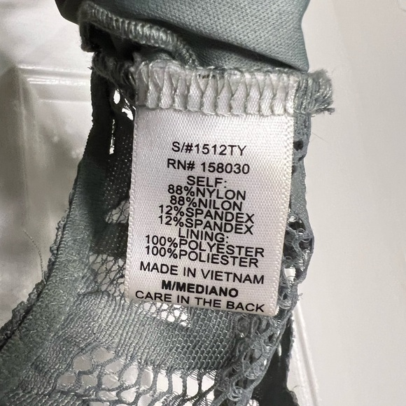 Bralette - Picture 3 of 3